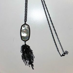 Kendra Scott necklace